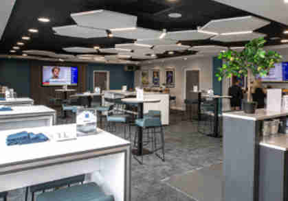 Captains Lounge Listing 305X240