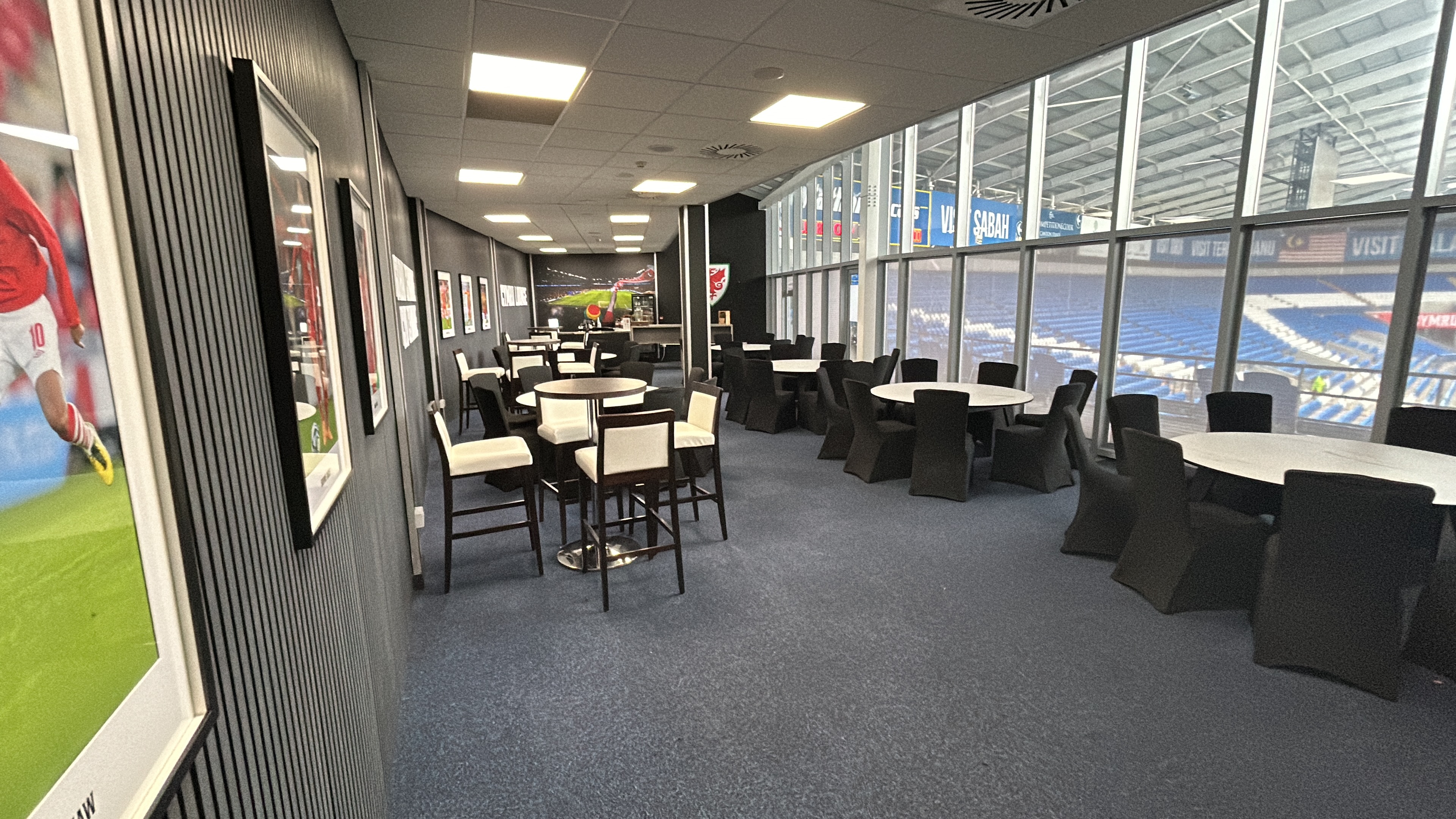 Cardiff Cymru Lounge 2