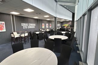 Cardiff Cymru Lounge 1